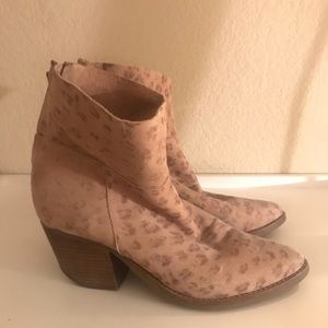 Matisse Leather Suede Soho Leopard Ankle Bootie